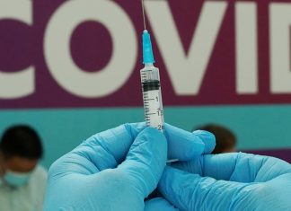 Τα δύο τρίτα των παρενεργειών των εμβολίων Covid-19 τα δημιουργεί το… μυαλό μας