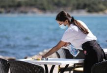 Υπ. Εργασίας: Υπεγράφη η απόφαση για την υποχρεωτικότητα της Κλαδικής Σύμβασης Εργασίας στον επισιτισμό