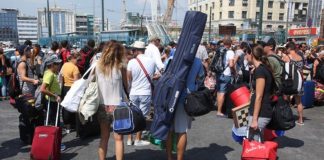 Αυξημένη η κίνηση στα λιμάνια λόγω της εξόδου για την αργία του Αγ. Πνεύματος