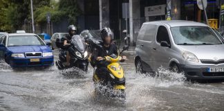 Καταιγίδα στη Θεσσαλονίκη: Τουλάχιστον 80 κλήσεις στην Πυροσβεστική
