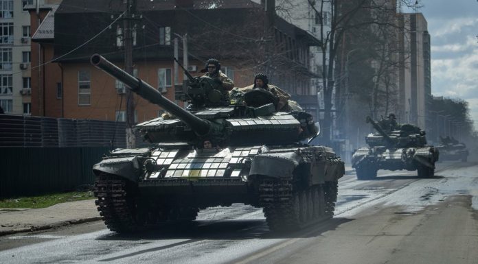 Ρωσία: Την εκκένωση περιοχών της Χερσώνας ανακοίνωσε ο στρατηγός Σουροβίκιν
