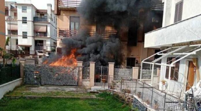 Συγκρούστηκαν στον αέρα δύο αεροσκάφη της ιταλικής ΠΑ: Νεκροί οι πιλότοι