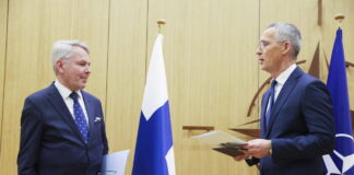 Επισήμως η Φινλανδία έγινε το 31ο μέλος του ΝΑΤΟ