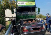 Έδεσσα: Πέντε νεκροί από σφοδρή σύγκρουση ΙΧ αυτοκινήτου με νταλίκα