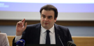 Κ. Πιερρακάκης: Όποιος δεν μπορεί να μπεί στο δημόσιο πανεπιστήμιο δεν θα μπορεί και στο μη κρατικό
