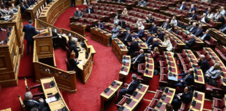 Βουλή: Συνεχίζεται σήμερα η συζήτηση στην ολομέλεια επί της πρότασης δυσπιστίας