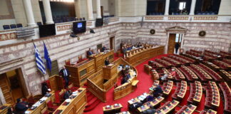 Βουλή: Στην ολομέλεια σήμερα το πόρισμα της εξεταστικής για τα Τέμπη