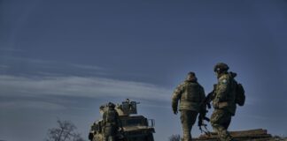 Ρωσία: Η επιπρόσθετη βοήθεια των ΗΠΑ θα στείλει χιλιάδες Ουκρανούς στην «κρεατομηχανή»