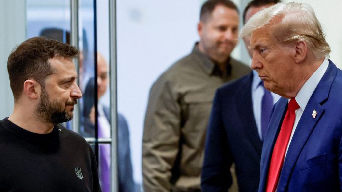2024-09-27T153333Z_355899162_RC229AA19HMY_RTRMADP_3_UKRAINE-CRISIS-ZELENSKIY-USA