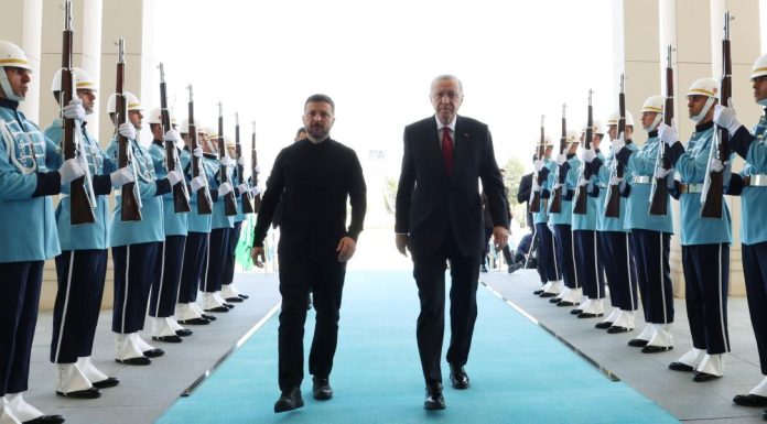 Σήμερα οι διαπραγματεύσεις στην Κωνσταντινούπολη για να τερματιστεί ο πόλεμος Ρωσίας-Ουκρανίας