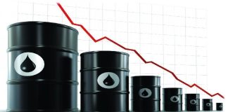 Υποχωρούν κατά 5% και πλέον οι τιμές του πετρελαίου