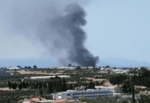 Έκρηξη και φωτιά σε εργοστάσιο στην Κόρινθο: Εντοπίστηκε ένας νεκρός