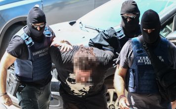Απολογούνται οι κατηγορούμενοι για την επίθεση στην οικογένεια Νέστορα