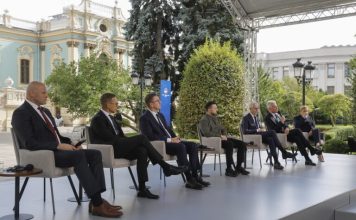 Ουκρανία-επέτειος ανεξαρτησίας: Το Κίεβο θέλει ειρήνη αλλά δεν πρόκειται να παραδοθεί στη Ρωσία