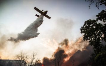 Ρέθυμνο: Μεγάλη φωτιά στα Σελλιά, εκκενώνονται οικισμοί – Πυρκαγιά και στην Κω