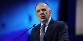 Τηλεφωνικές επικοινωνίες Γεραπετρίτη με τους ΥΠΕΞ Ινδίας και Αιγύπτου