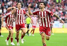 «Πεντάρα» ο Ολυμπιακός επί της Καλαμάτας και έβδομη σερί νίκη