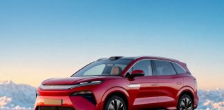 BYD Atto 8 με τεχνολογία γρήγορης φόρτισης