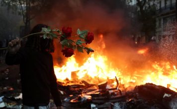 Γαλλία: Επεισόδια και βανδαλισμοί αμαύρωσαν τις διαδηλώσεις – 855 συλλήψεις στο Παρίσι