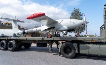 Θεσσαλονίκη: Εντυπωσίασαν τα νέα οπλικά συστήματα στην στρατιωτική παρέλαση